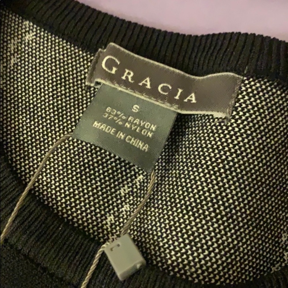 COPY - Brand new elegant feminine peplum top - Picture 2 of 5